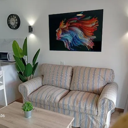 Juncos, Pool And Yumbo *