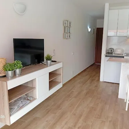 Cosy Upgraded, 1 Bedroom - Juncos Плайя-дель-Инглес